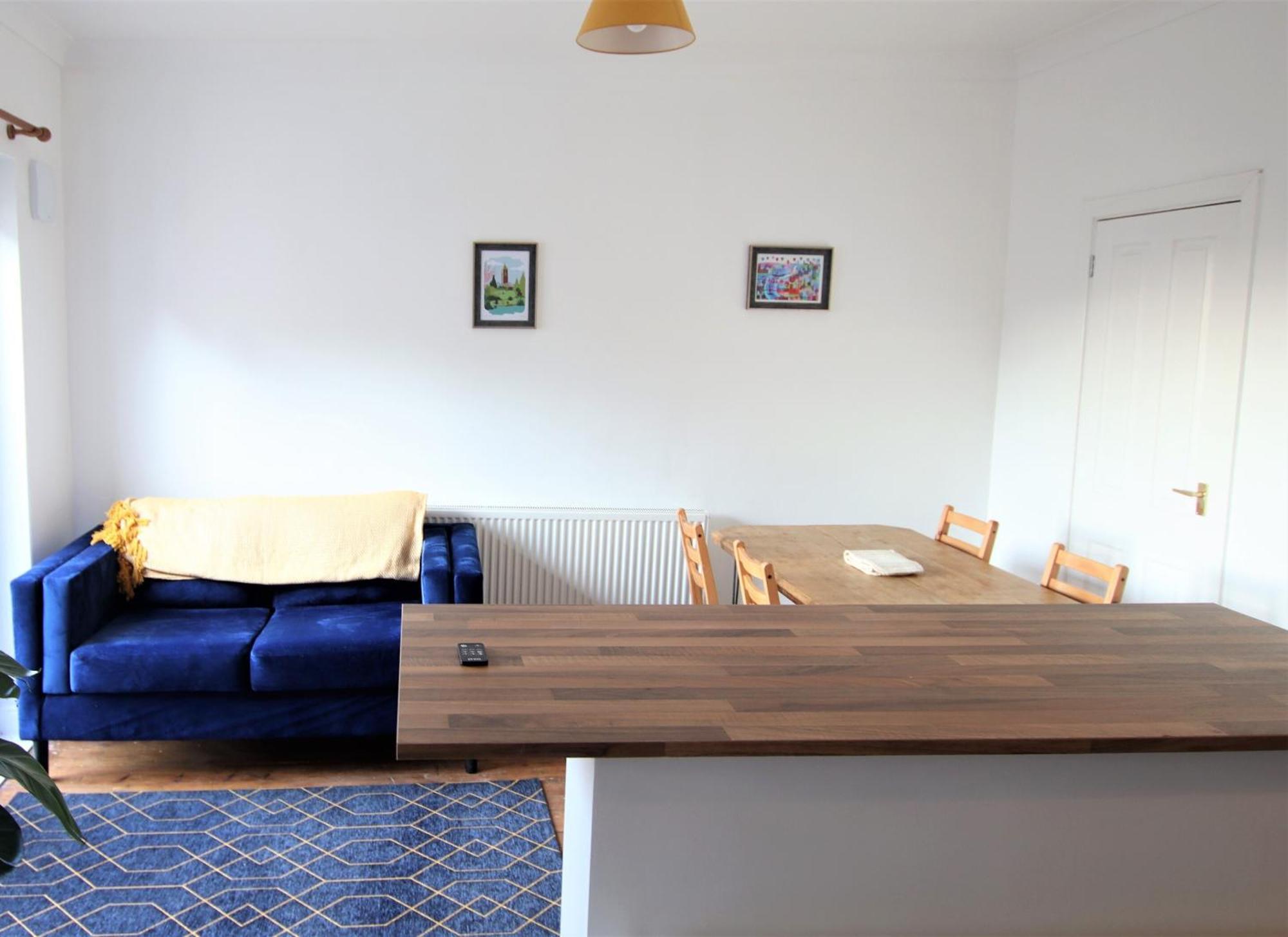 Contemporary Home In Friendly Easton, Free Parking Bristol Exterior photo